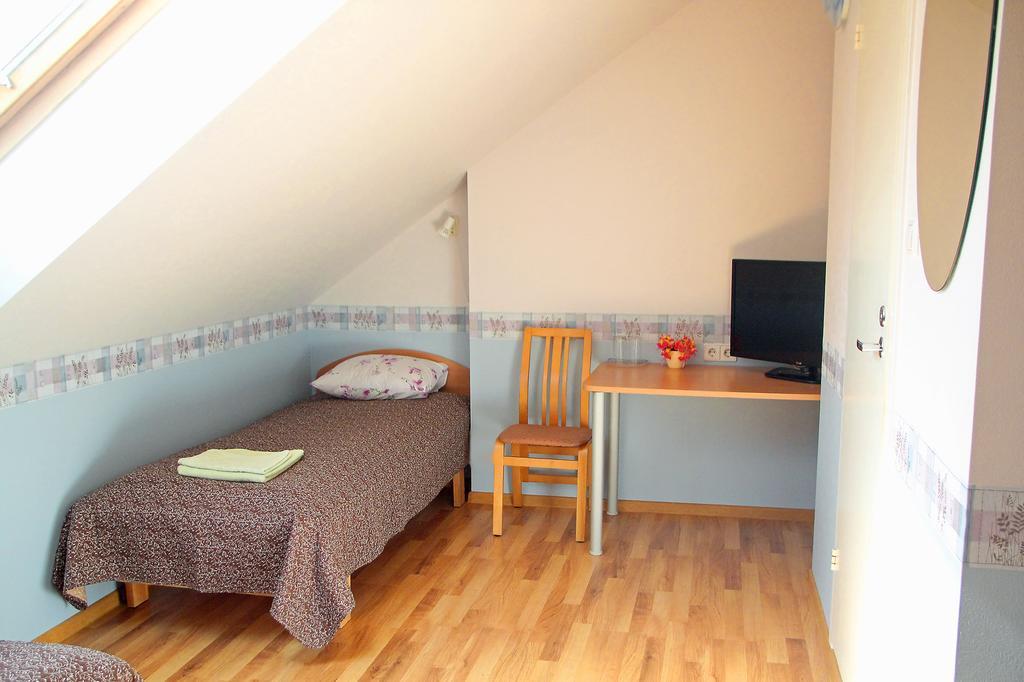 Rivaal Guesthouse-Cafe Poltsamaa Room photo