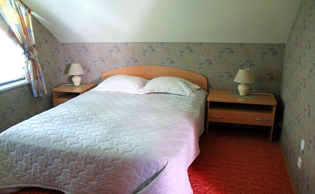 Rivaal Guesthouse-Cafe Poltsamaa Room photo